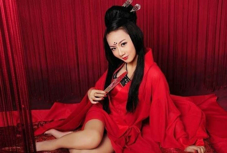 超碰伊人久久大香线蕉综合_3DM867.70