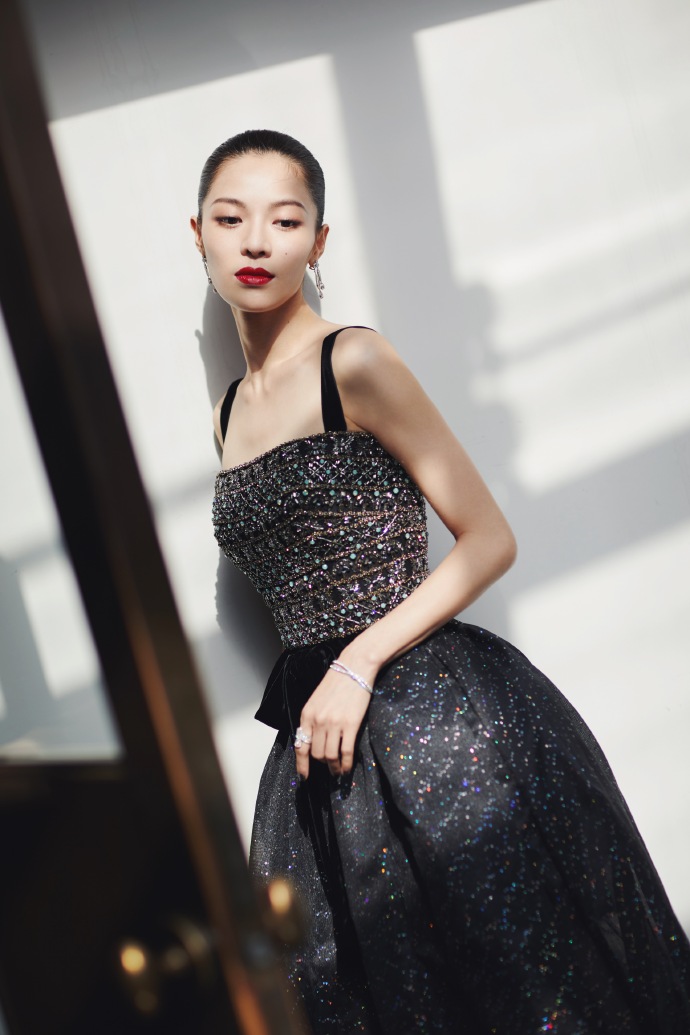 亚洲明星合成综合久久_正式版708.3